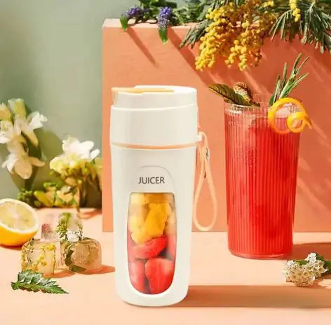“HahuBlend™ Mini Portable Blender – Smoothies Anywhere!”