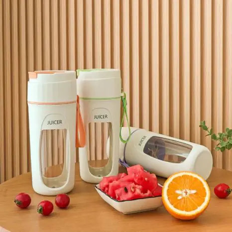 “HahuBlend™ Mini Portable Blender – Smoothies Anywhere!”